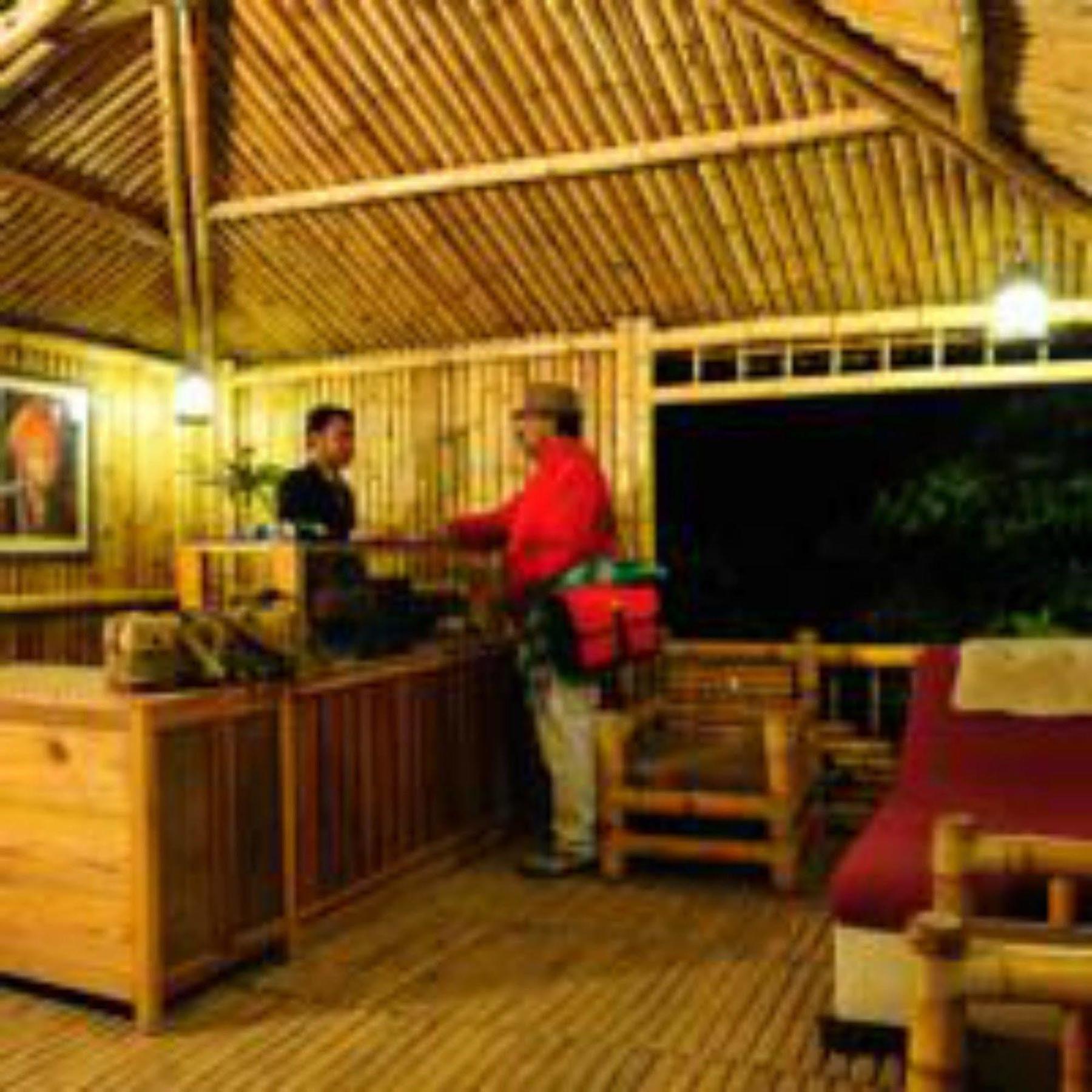 Lemon Tree Wildlife Resort, Bandhavgarh Tala  Экстерьер фото