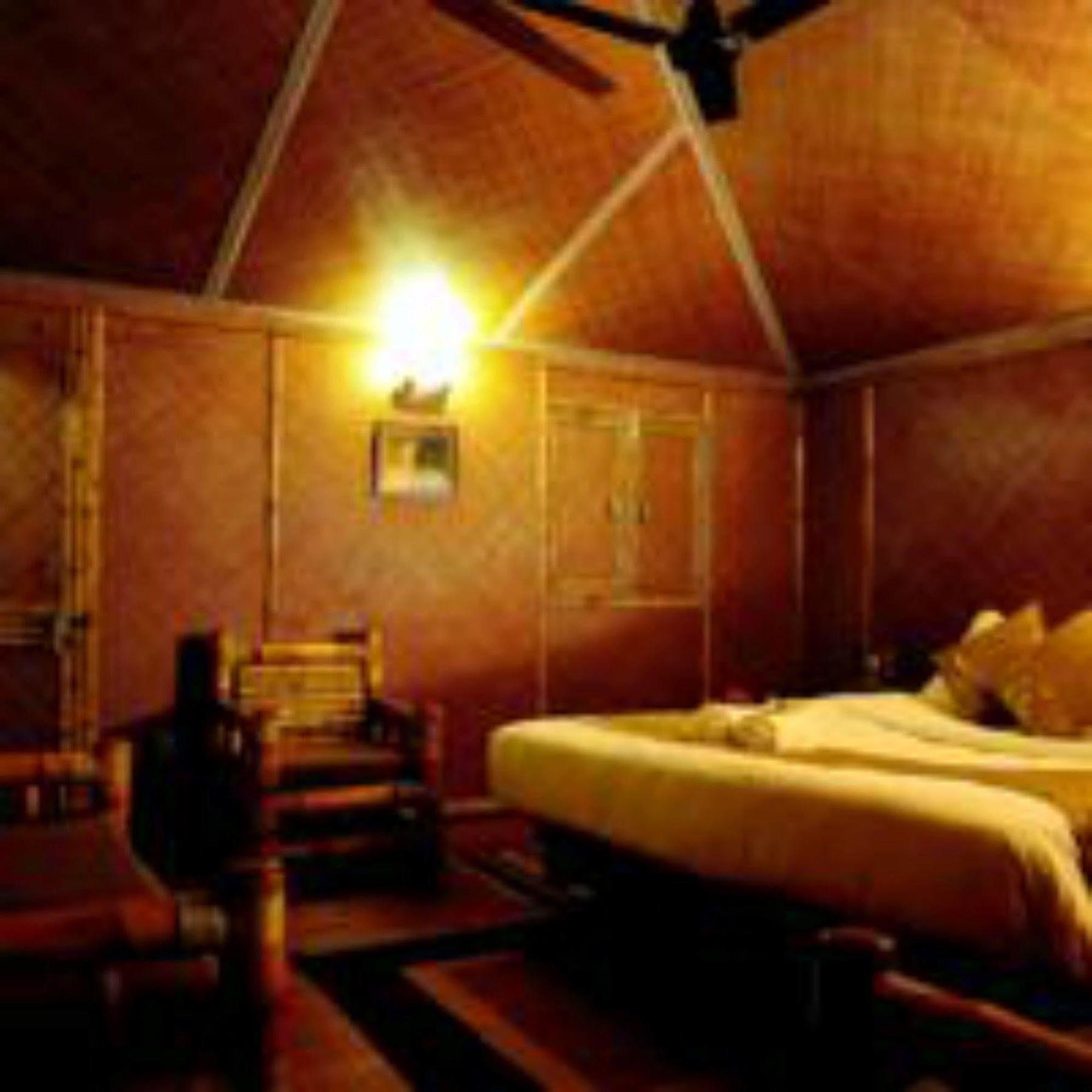 Lemon Tree Wildlife Resort, Bandhavgarh Tala  Экстерьер фото