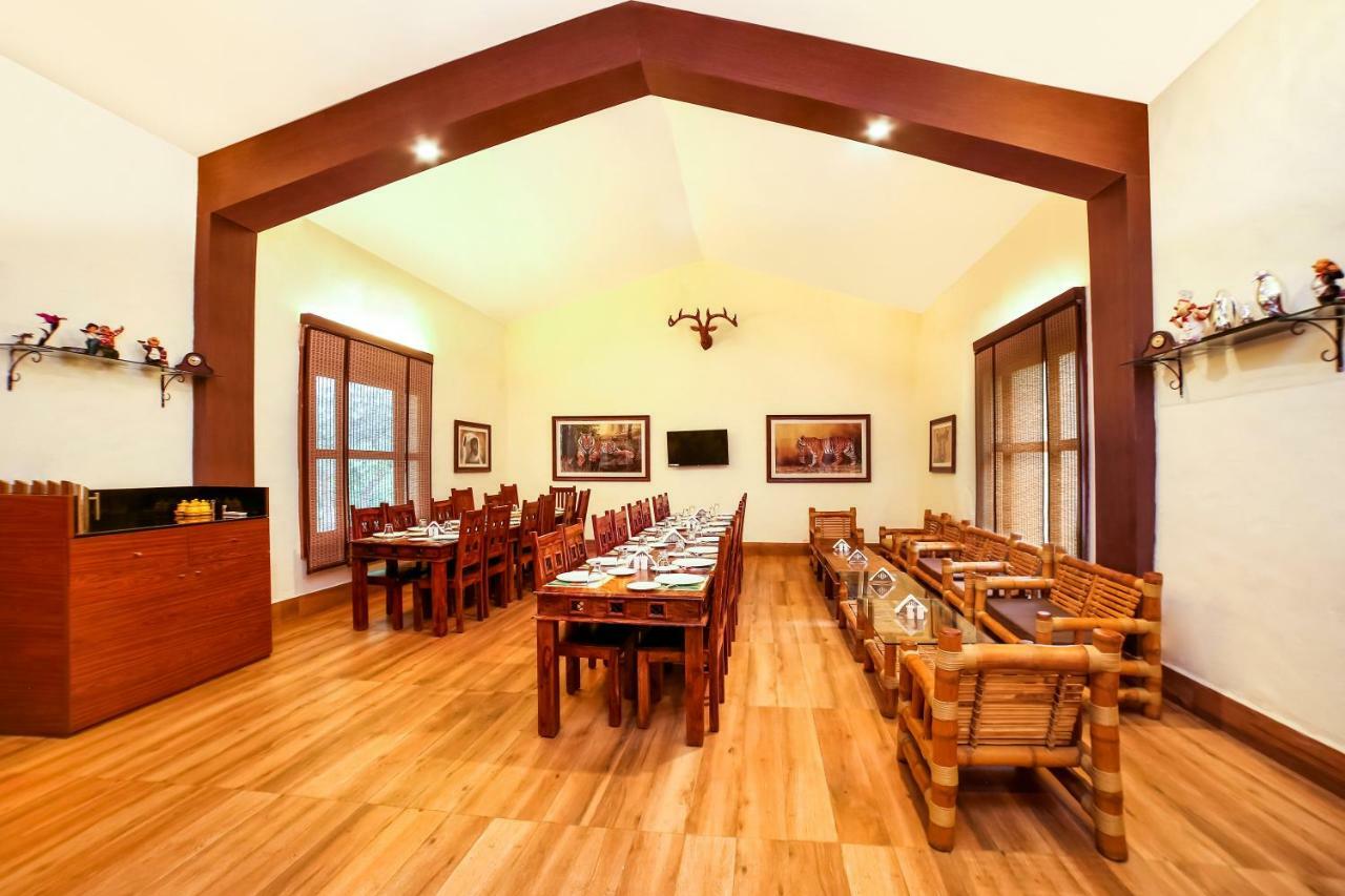Lemon Tree Wildlife Resort, Bandhavgarh Tala  Экстерьер фото
